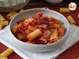 Resepti Pasta all'amatriciana, perinteinen resepti selitetty askel askeleelta