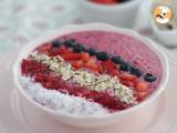 Resepti Punainen hedelmä smoothie bowl