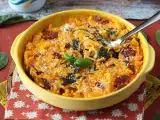 Resepti Yhden kattilan orzo-ruoka paprikoilla, chorizolla ja pinaatilla