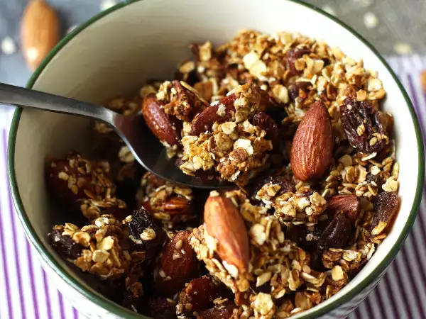 Resepti Granola express airfryer, rapeuttaa aamiaisenne