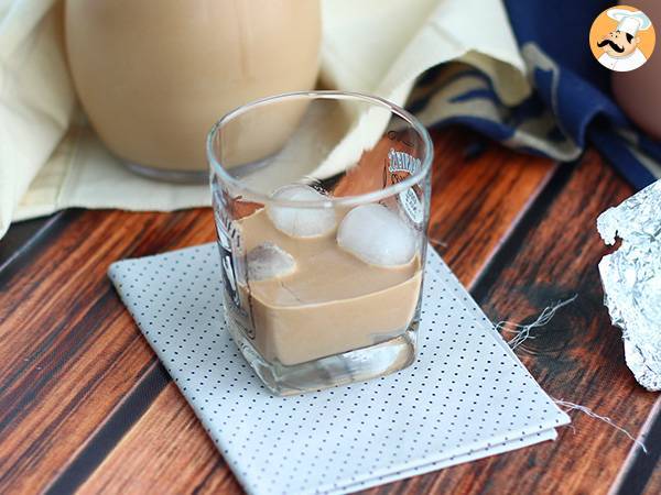 Baileys, irlantilainen viskilikööri.