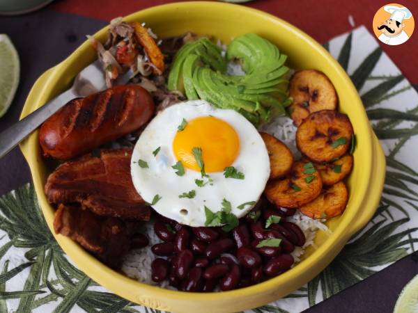 Bandeja Paisa, kolumbialainen ruokalaji täynnä makua ja perinteitä - kuva 6