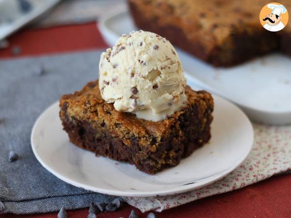 Brookies, täydellinen yhdistelmä brownieita ja keksiä.