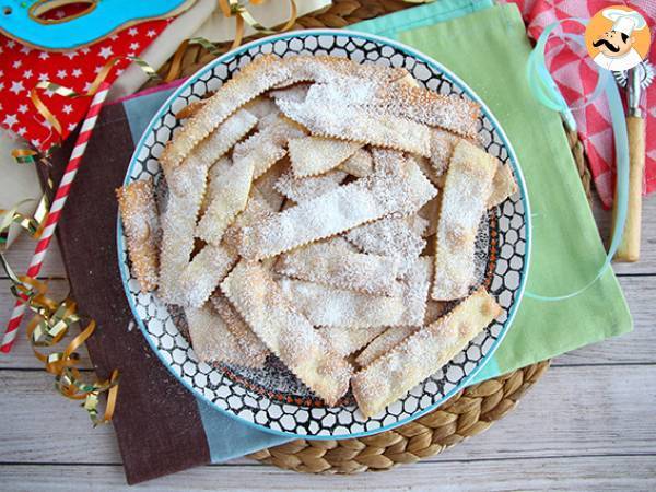 Chiacchiere di carnevale - Italialaiset bugnes-kuoriaiset