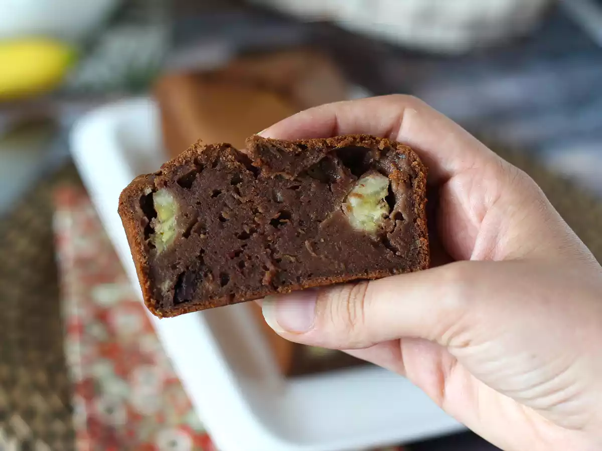 Erittäin herkullinen banaani- ja suklaakakku! - kuva 3