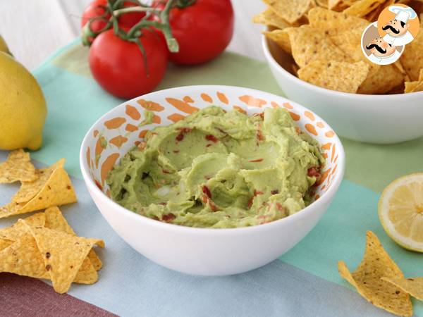 Guacamole express, askel askeleelta