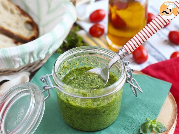 Kotitekoinen vihreä pesto - pesto alla genovese - kuva 6