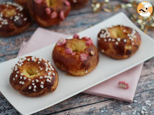 Kuningasten brioche-leivokset