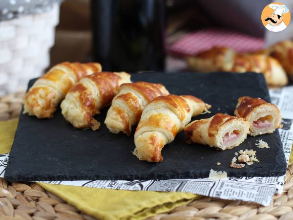 Leivonnaiscroissantit béchamel-kastikkeella, kinkulla ja juustolla - kuva 5