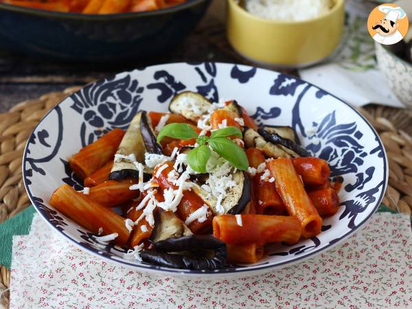 Pasta Siciliana munakoisolla, helppo ja kevyt versio - Pasta alla Norma