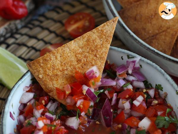 Pico de gallo ja kotitekoisia tortillachipsejä - kuva 4