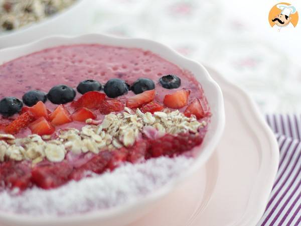 Punainen hedelmä Smoothie Bowl - kuva 3