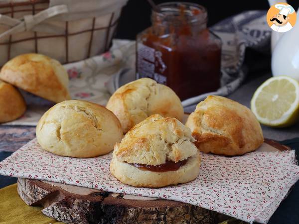 Sitruunankuorilla varustetut scones - kuva 5