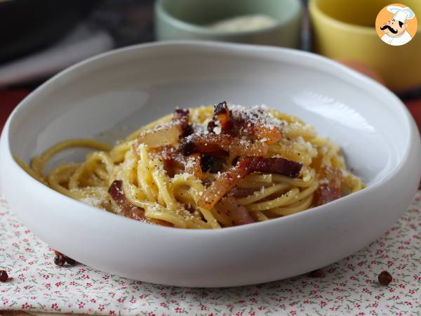 Spaghetti alla carbonara, aito italialainen resepti!