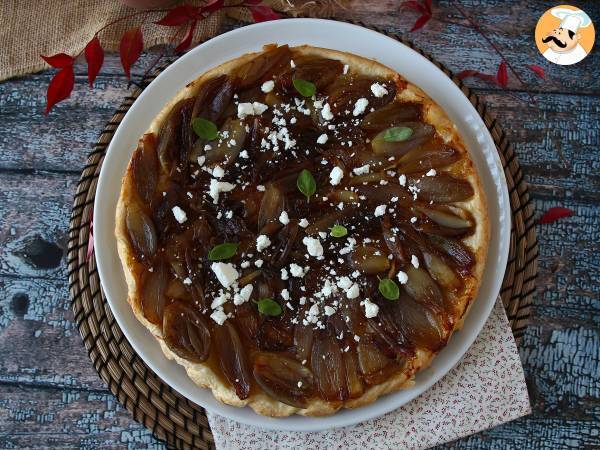 Tarte tatin salottisipulin ja fetajuuston kera, vastustamaton suolainen versio! - kuva 2