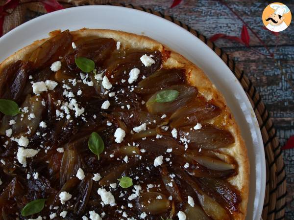 Tarte tatin salottisipulin ja fetajuuston kera, vastustamaton suolainen versio! - kuva 7