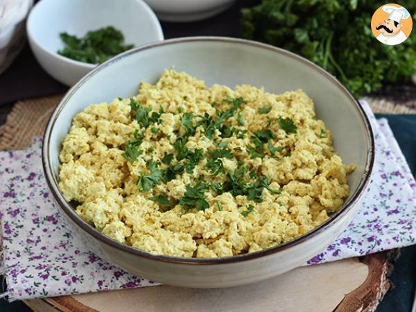 Tofu sekoitus munakokkelin tilalle!