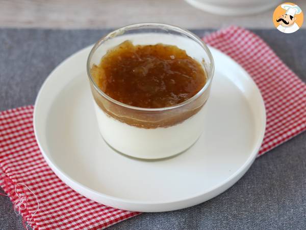 Vanilja panna cotta viikunakastikkeella - kuva 2