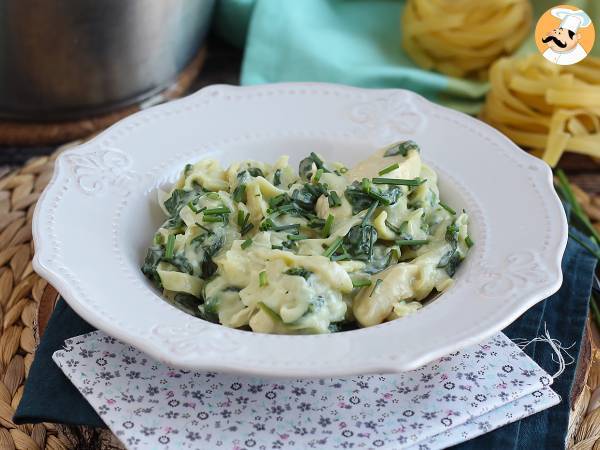 Yhden padan pasta pinaatti, vuohenjuustoa ja kanaa - kuva 2